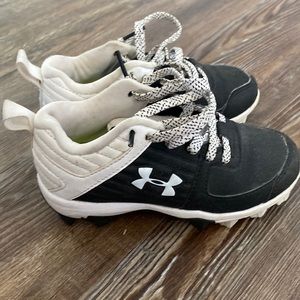 Under Armour baseball cleats